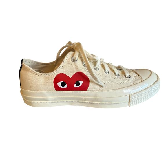 Converse x Play Comme des Garcons Chuck 70 Low Top Sneakers Milk White Red 7/9 - Picture 1 of 8